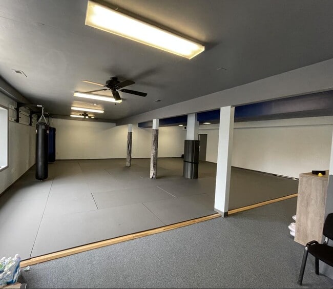 Building Photo - 187 NJ-94