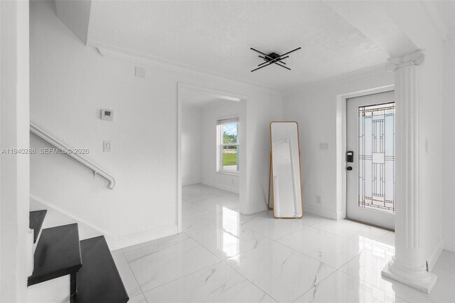 Building Photo - 7601 NW 82nd Terrace