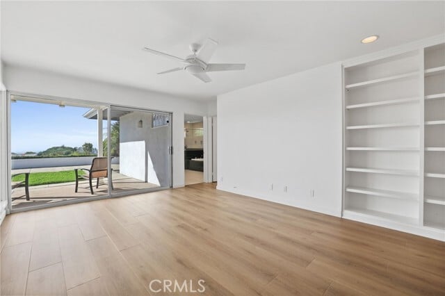 Building Photo - 2501 Blue Water Dr