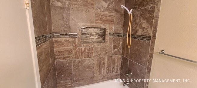 Building Photo - 4700 Boulder Dr