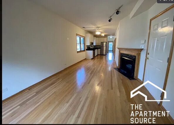 Building Photo - 1349 N Wolcott Ave