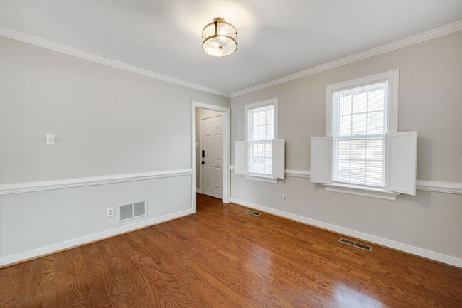 Building Photo - Beautiful 4 Bedroom 3 Bathroom Home in North Chesterfield ***Available Early April***