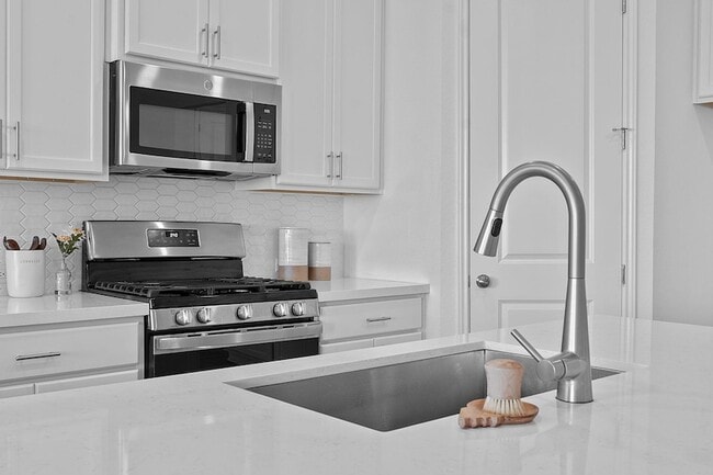 Building Photo - 529 Leeward Pass