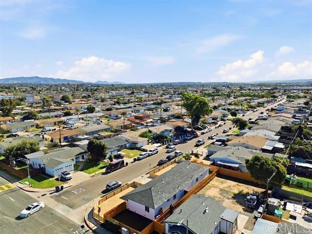 Building Photo - 702 Oaklawn Ave