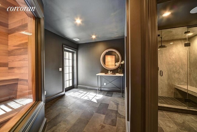 Building Photo - 187 Sayre's Path