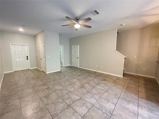 Building Photo - 9768 Pembrooke Pines Dr