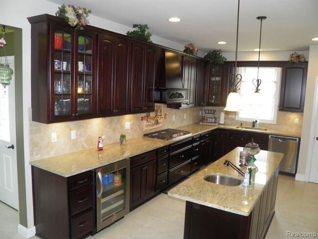 Building Photo - 24890 Overlook Trl