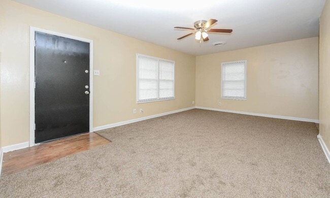 Building Photo - 613 N 22nd St