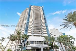 Building Photo - 6301 Collins Ave