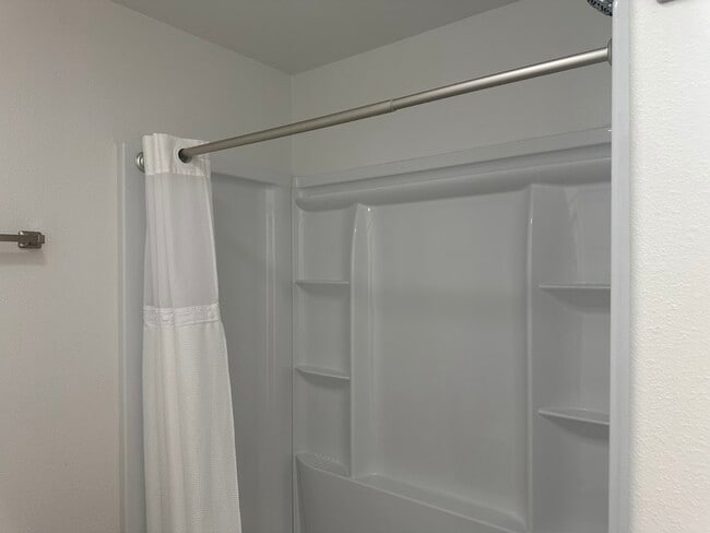 Building Photo - 48 Vigilante Rd