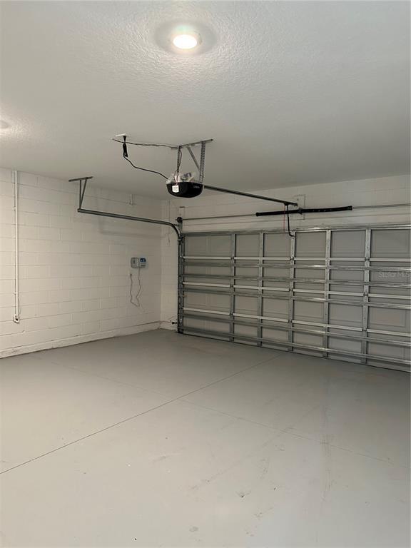 Building Photo - 26277 Feathergrass Cir