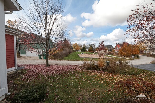 Building Photo - Executive Home In Prairie Crossing