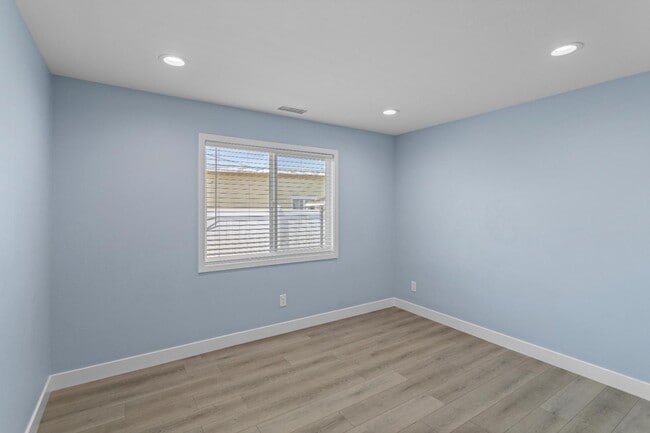 Building Photo - 8996 Newport Ave