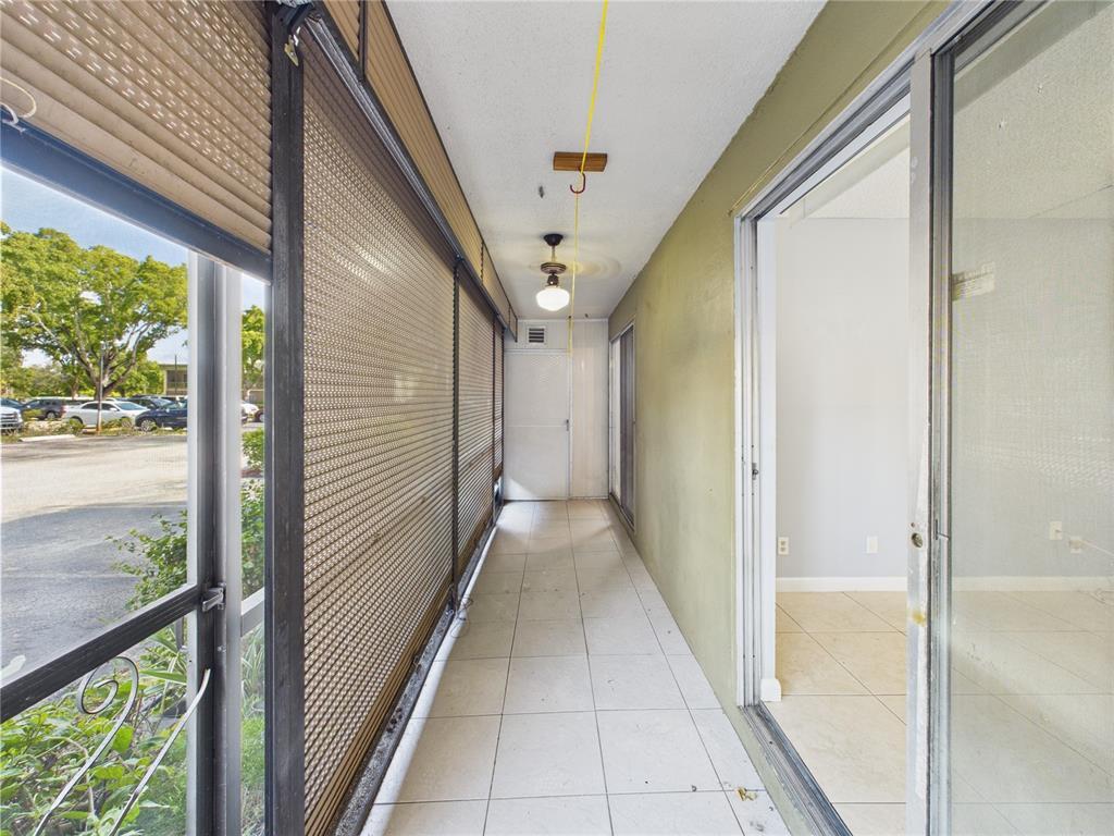Building Photo - 4113 NW 88th Ave