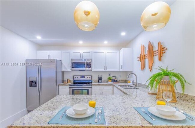 Building Photo - 1762 NW 15th St