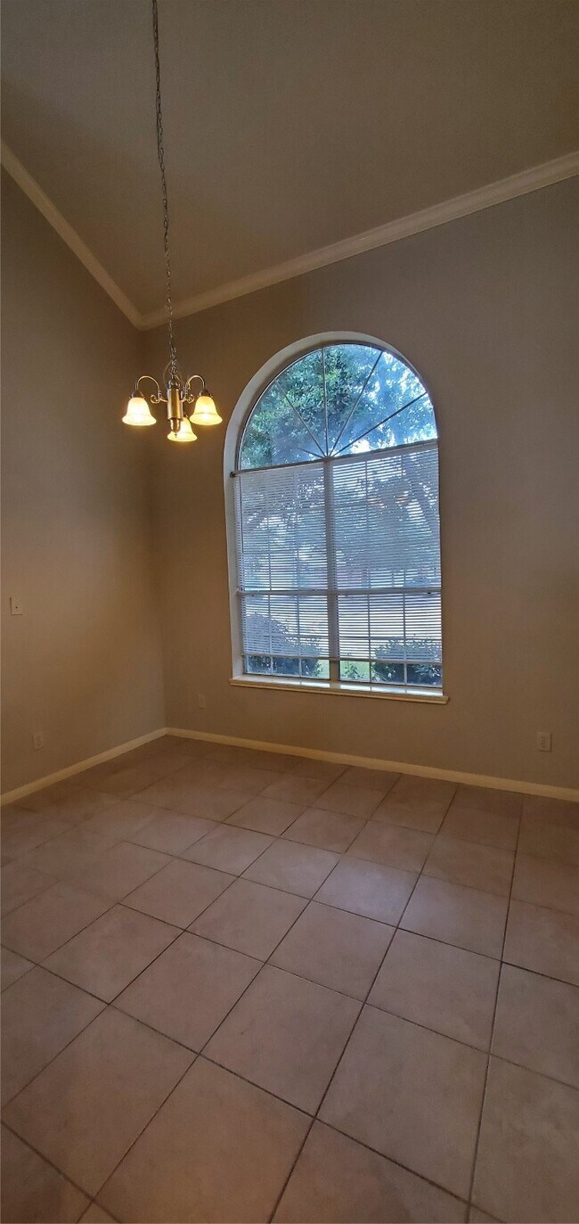 Building Photo - 16331 Woma Ct