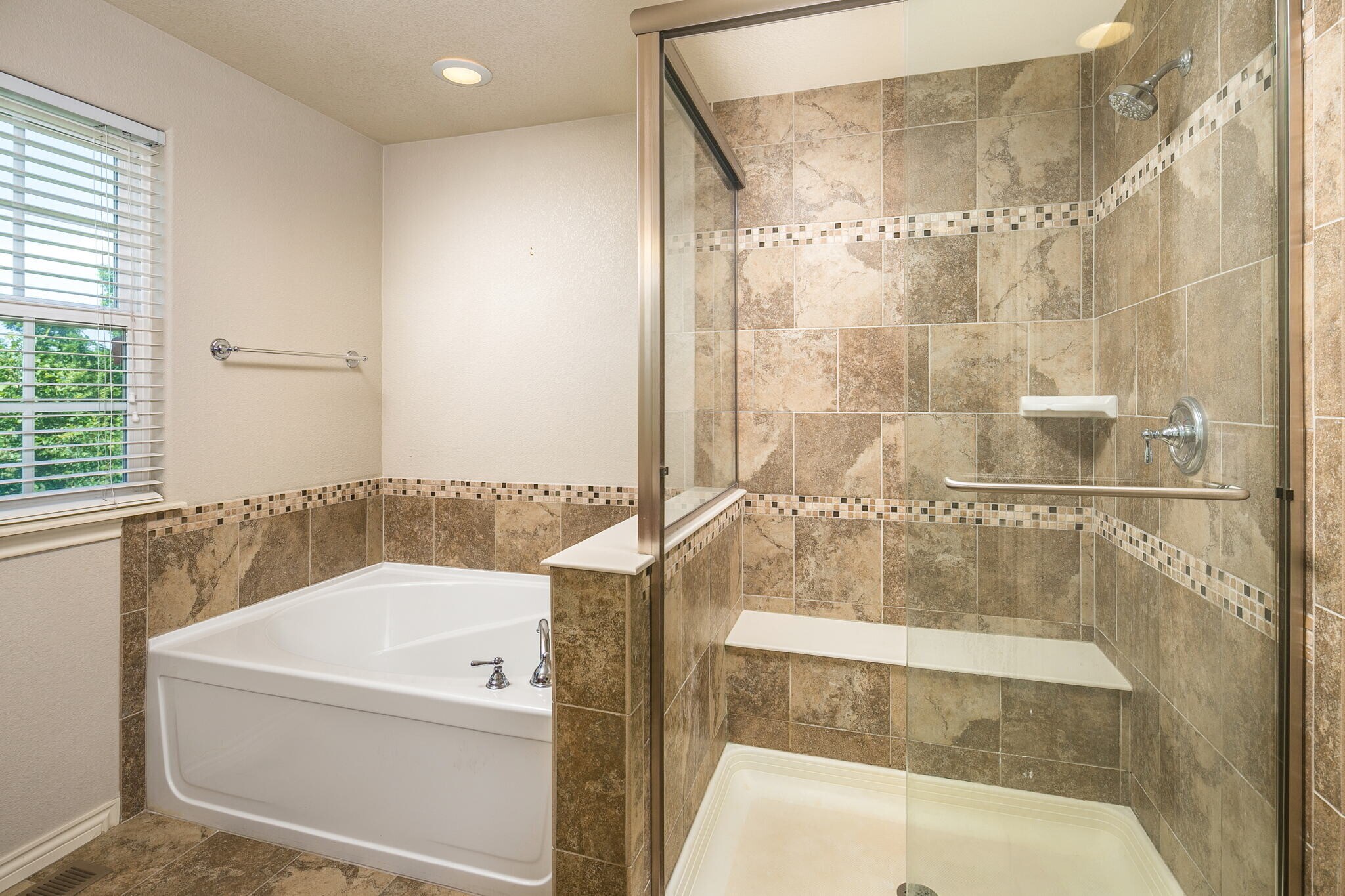 Primary Bath Suite - 1067 Uinta Way