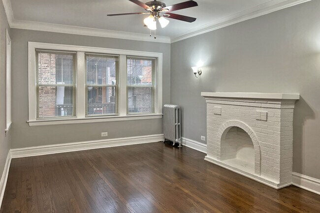 Building Photo - 710-712 N. Austin Blvd. Oak Park, IL 60302