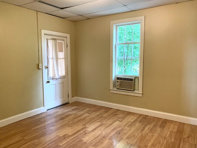 Building Photo - 221 Philadelphia Ave