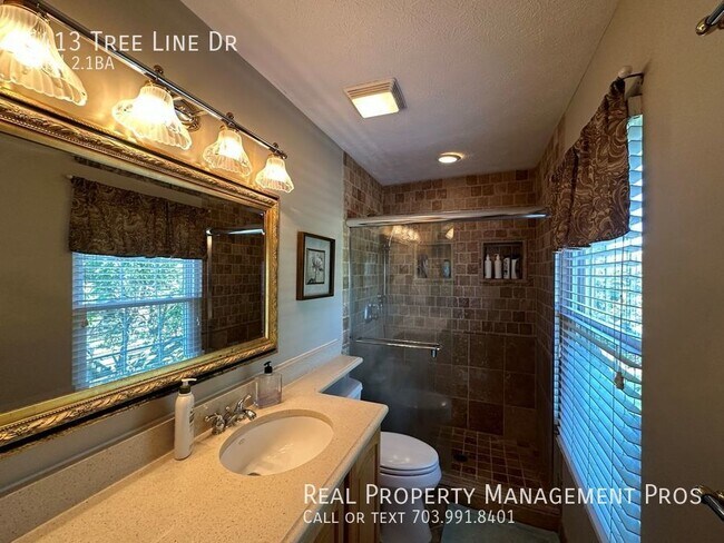 Building Photo - 5413 Tree Line Dr