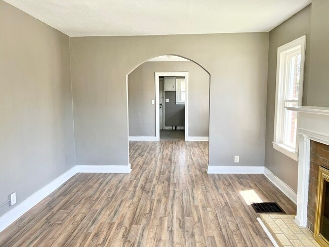 Building Photo - 1453 Olive St