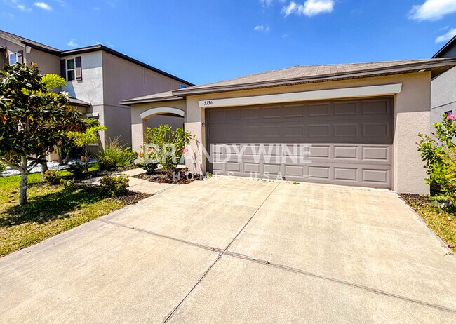 Building Photo - 5136 White Chicory Dr