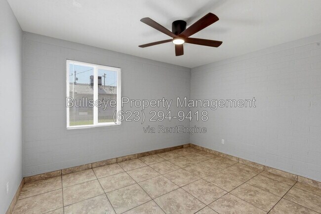 Building Photo - 1921 E Osborn Rd