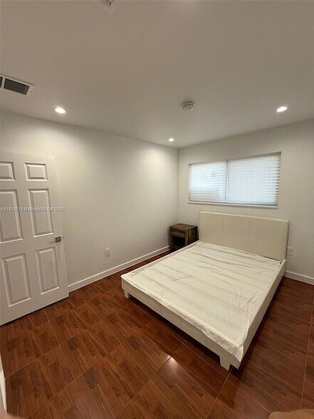 Building Photo - 1521 NW 134th St