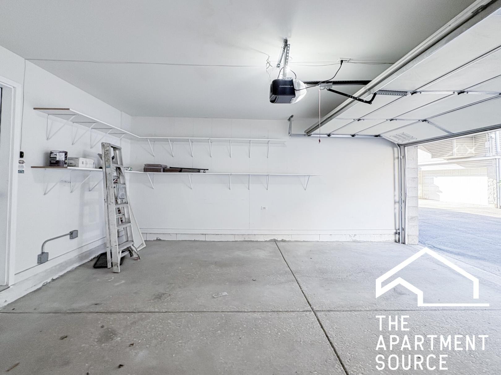 Building Photo - 2320 W Adams St
