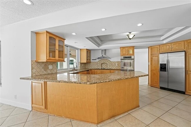 Building Photo - 1120 E Tropical Way