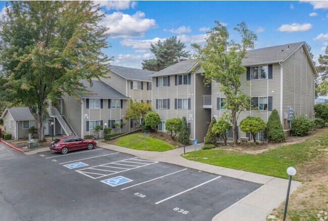 Building Photo - Bluebird Keizer ***Coming Soon*** Washer a...