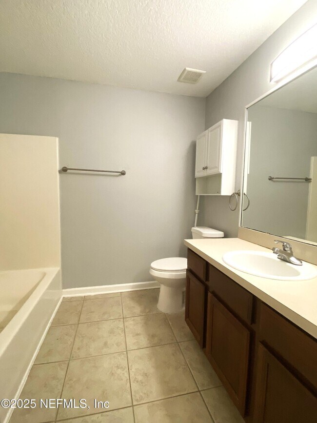 Building Photo - 13827 Herons Landing Way