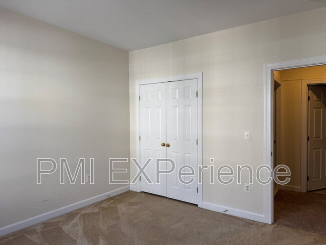 Building Photo - 302 A Dr Andrews Way