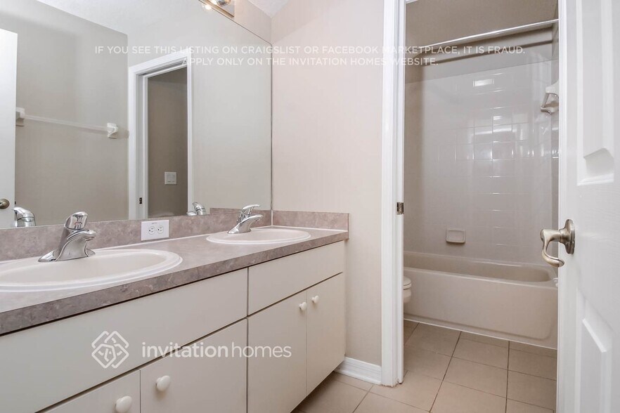 Building Photo - 12753 Bramfield Dr