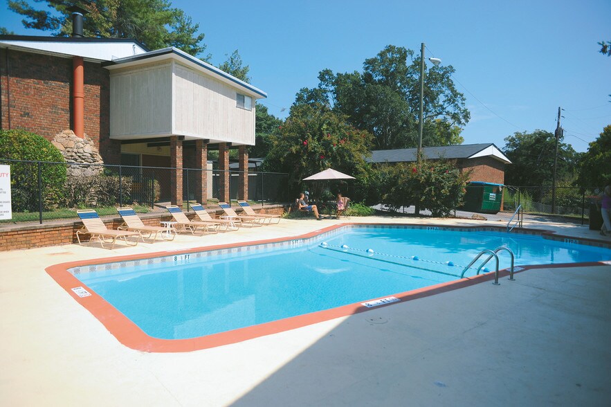 Carousel Village Apartments 1907 S Milledge Ave Athens GA 30605