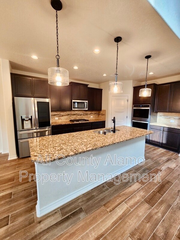 Building Photo - 8831 Kallison Arbor