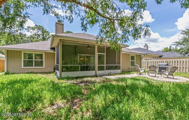 Building Photo - 503 Apple Creek Dr