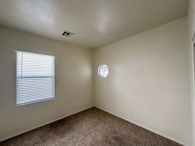 Building Photo - SANTA BARBARA AT SUMMERLIN