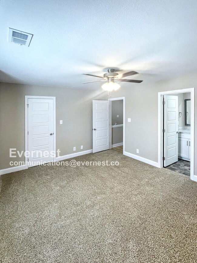 Building Photo - 3385 Polly Dr