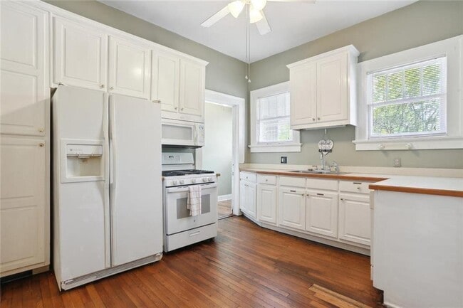 Building Photo - 203 Winter Ave