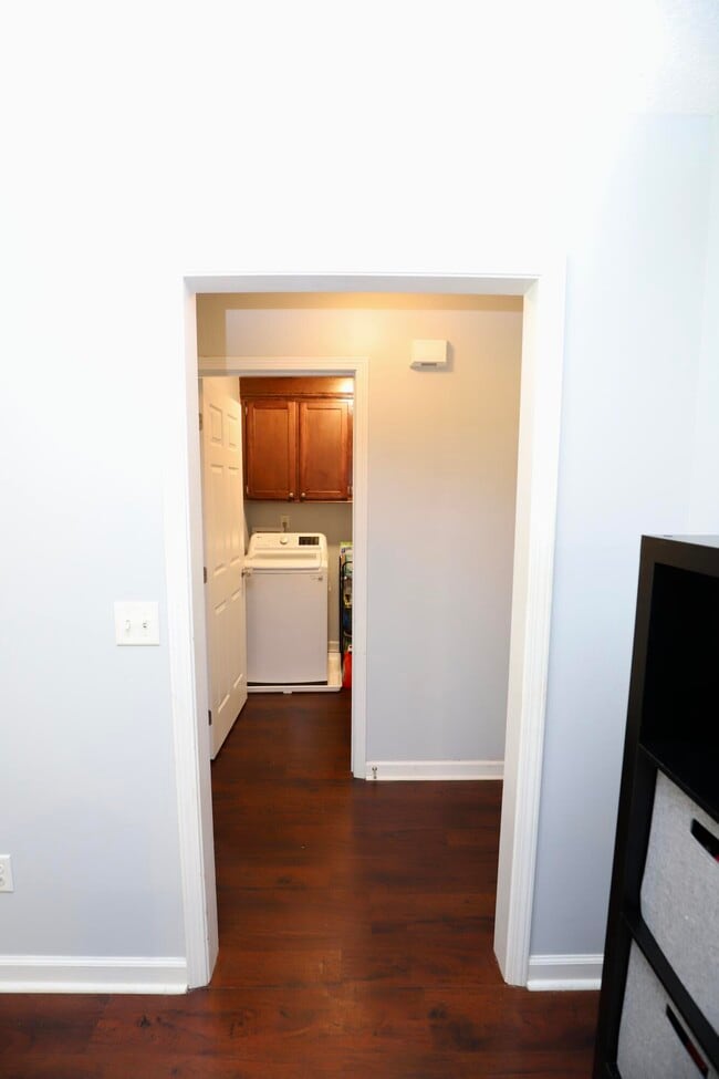 Building Photo - 4370 Excursion Dr