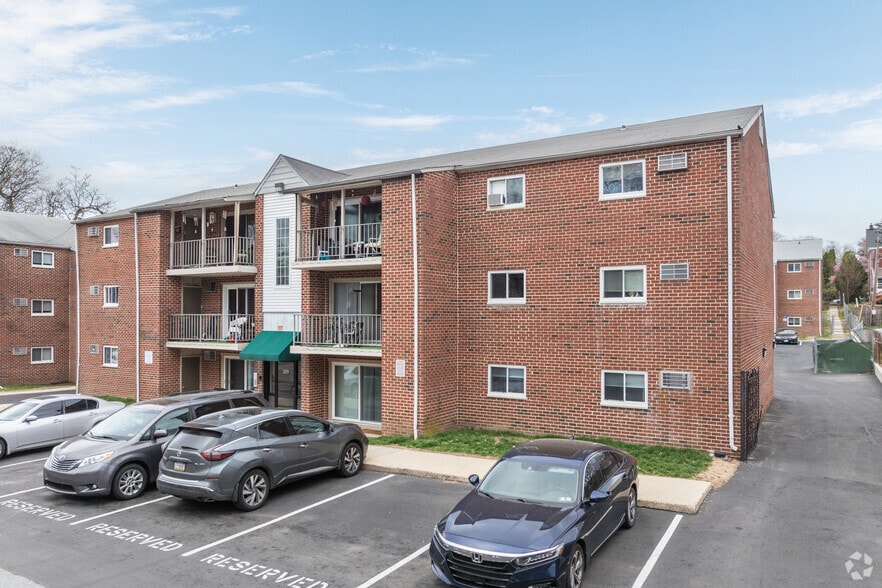 Building Photo - Waverly Apartments