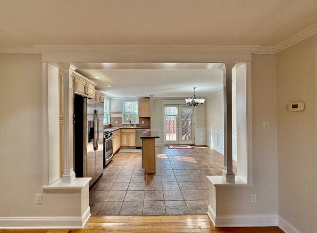 Building Photo - 3134 S 17th St