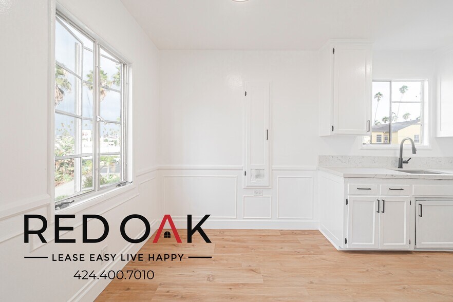 Building Photo - 1024 Menlo Ave