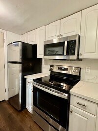 Building Photo - 5434 Roundtree Ct