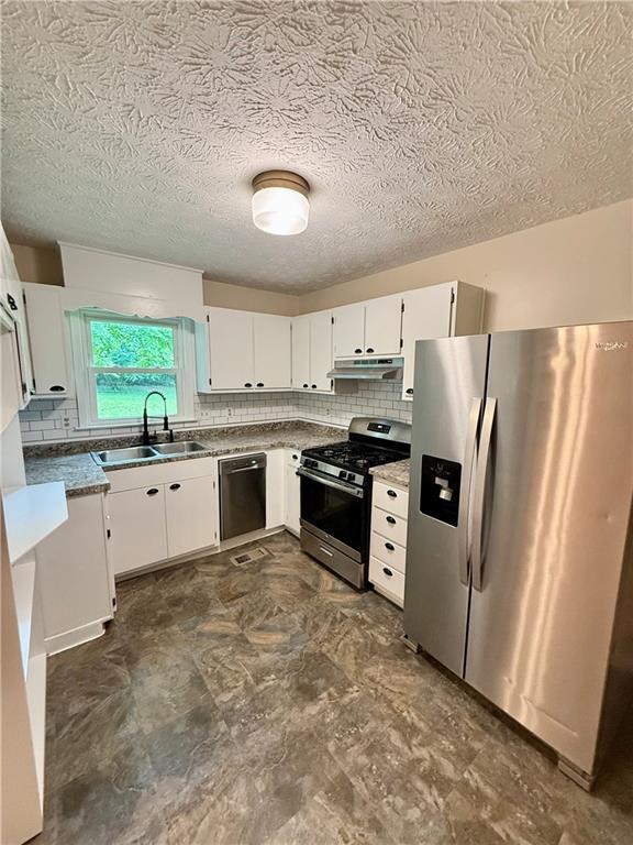 Building Photo - 1194 Broward Dr