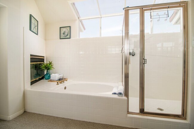 Building Photo - Prime Location Near Dana Point Harbor and Beaches!