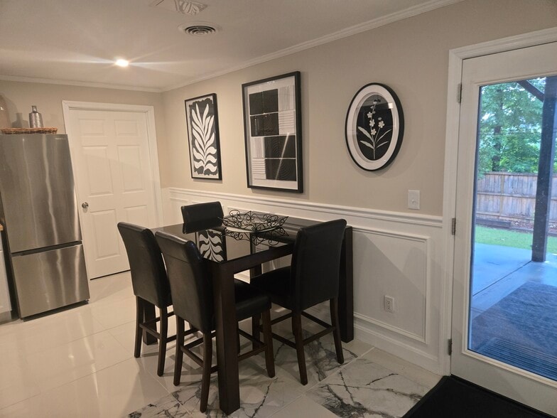 Kitchen Table - 240 Boca Ciega Ct