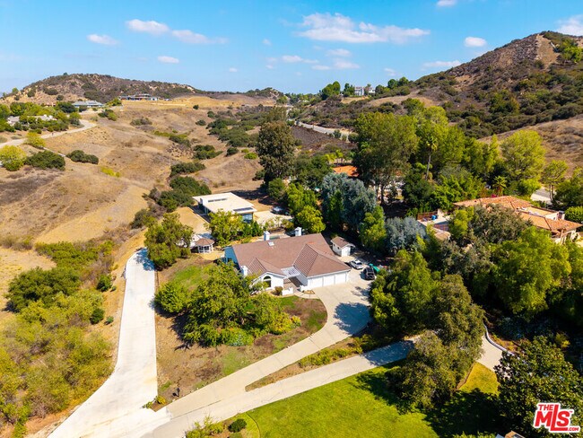 Building Photo - 24228 Dry Canyon Cold Creek Rd