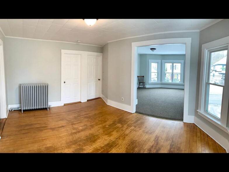 Building Photo - 53 Wiley St